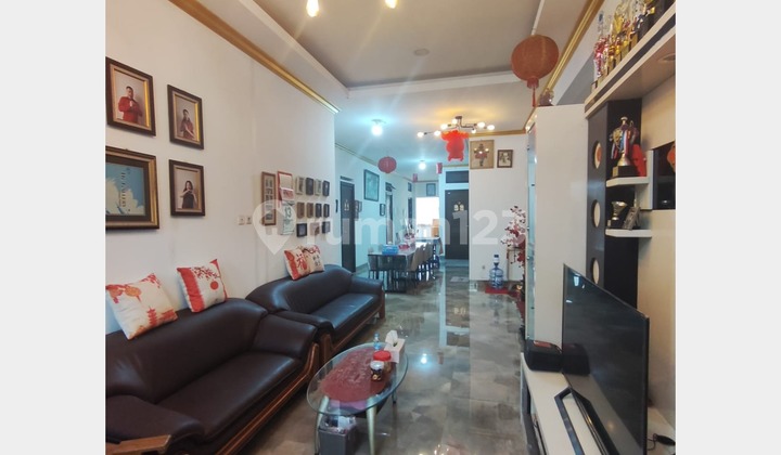 Rumah Walet Permai Boulevard 3Lt Full Bangunan Hadap Selatan, SHM