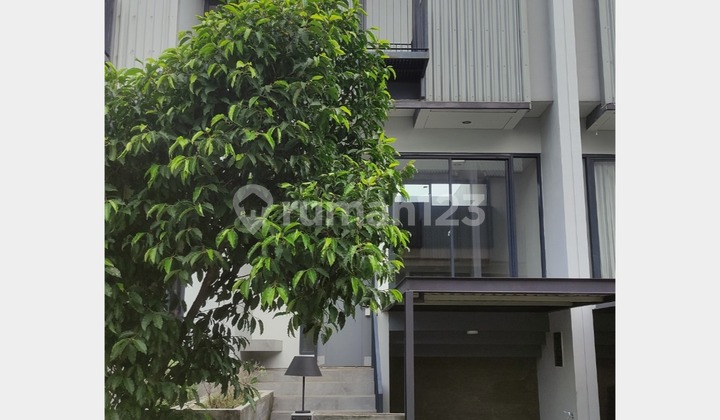 Imajihaus BSD, Rumah 4 Lantai Full Furnished Dekat Pusat Kota BSD