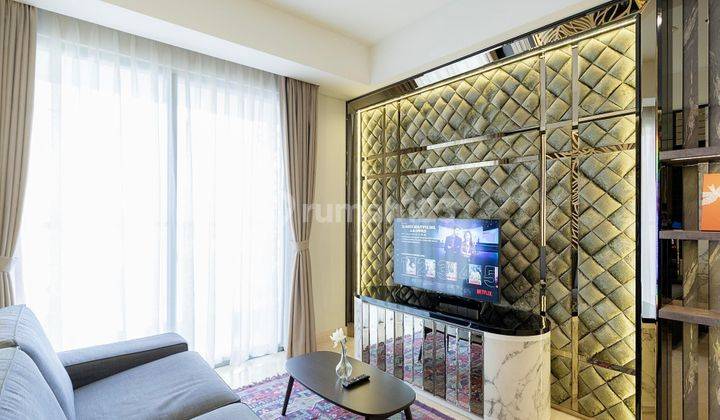 ruang tamu apartemen gold coast pik furnished