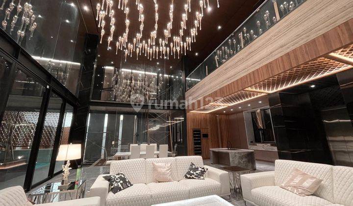 Rumah Mewah Tropical Consept Trimaran Pik Furnish Ada Poll, Lift 2