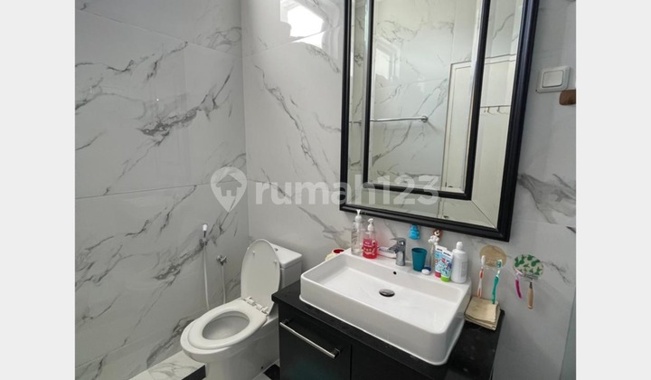 Rumah Bgm 8X15m Furnished Lokasi Elik Pik 1 Cluster Kenari Golf 2