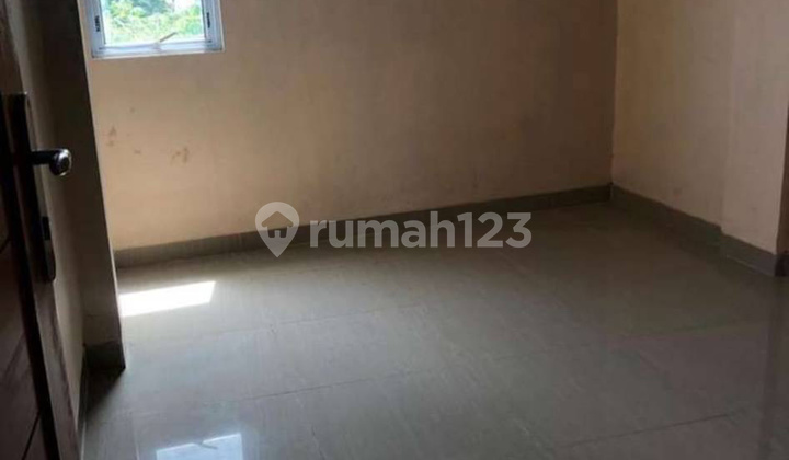 Dijual cepat rumah 3 lantai di Baloi view 8
