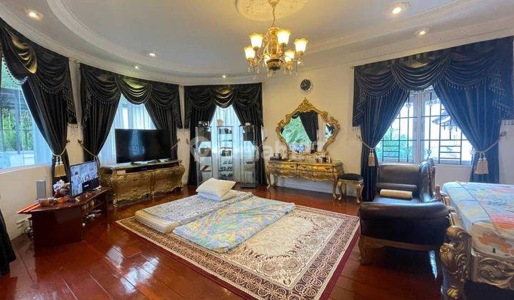 Dijual rumah 2lantai bukit indah sukajadi full furniture!!! 13