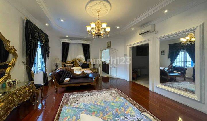 Dijual rumah 2lantai bukit indah sukajadi full furniture!!! 14