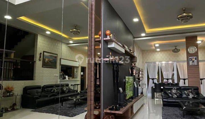 Dijual rumah cantik dan mewah 2lantai di Bellavista Batam 4