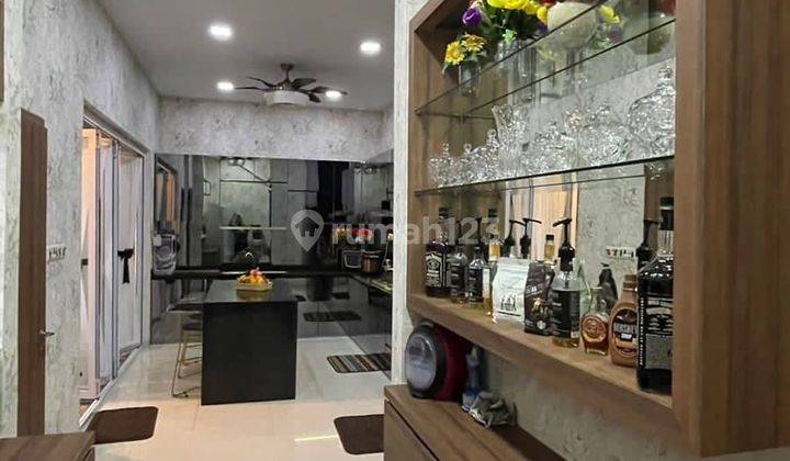 Dijual rumah cantik dan mewah 2lantai di Bellavista Batam 9