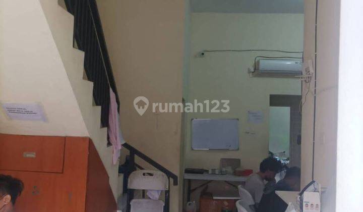 Dijual cepat perumahan beverly green 2lantai 2