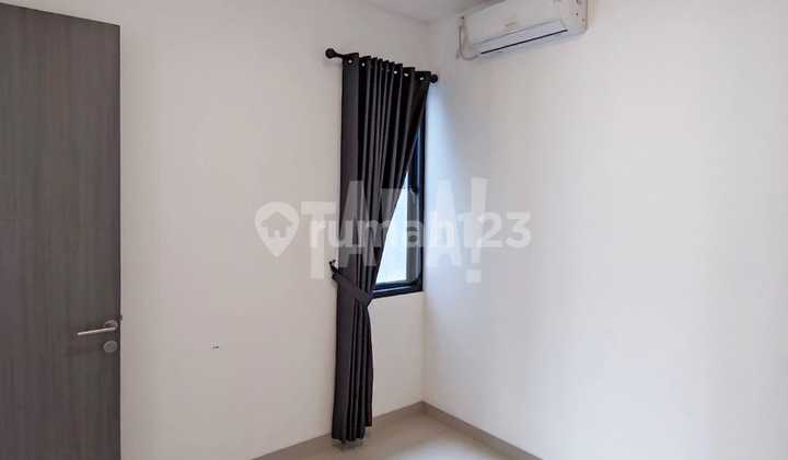 2-Story House in the Cavana Cluster, Bintaro Pondok Ranji 2