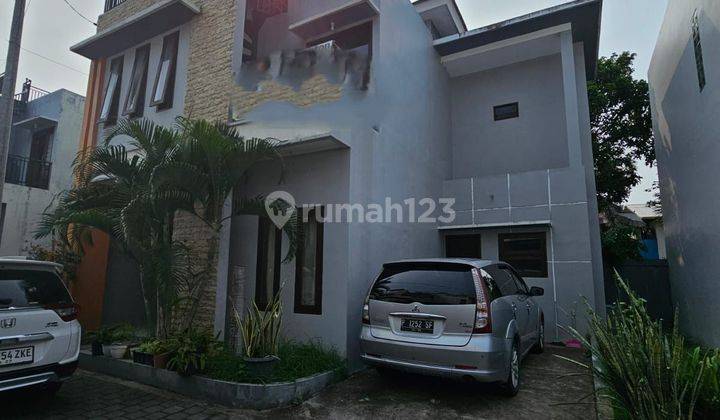 Rumah 2 Lantai Modern Minimalis 1