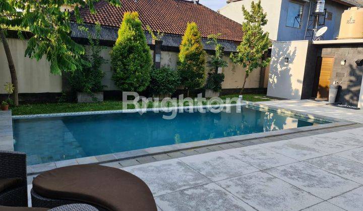 Luxury Villa For  Rent 2