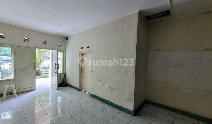 Turun Harga Ciateul, Rumah Tua Hitung Tanah 1