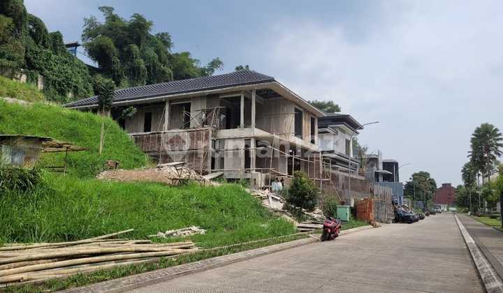 Tanah di Setra Duta Garden