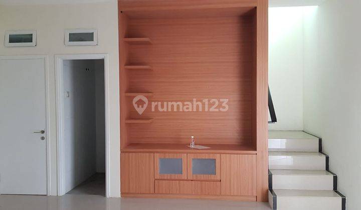 Rumah 2 Lantai Cipedes Residence 2