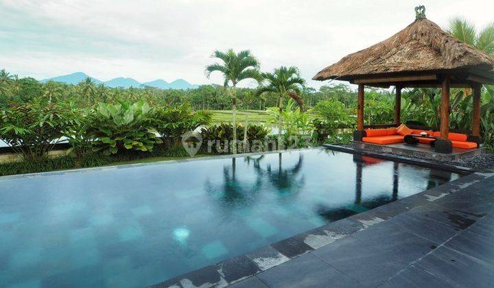 Romantic Hideaway Villa At Ubud, Bali 2