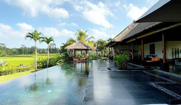 Romantic Hideaway Villa At Ubud, Bali 1