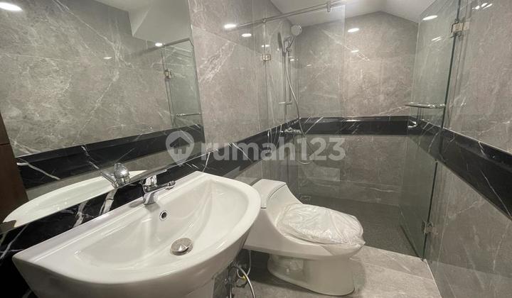 Rumah 2 Lantai Baru Lux Setraduta High Quality Spec 2