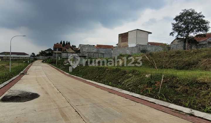 7 Land Units at Setraduta, Bandung 7 Land Units at Setraduta, Bandung