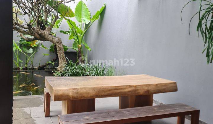 Rumah Tropical Modern Minimalis Setraduta Bandung 2