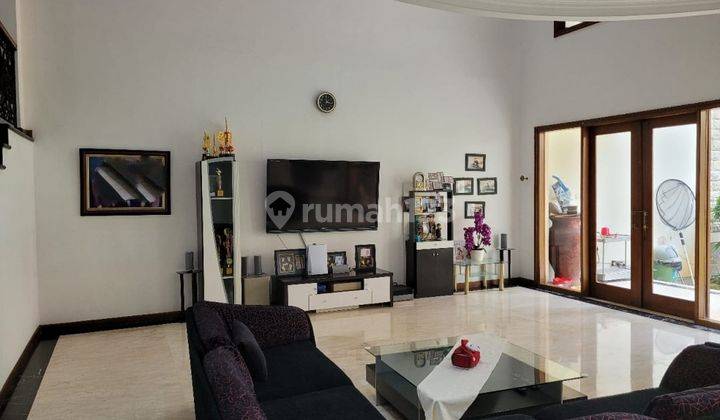 Good Deal Rumah 2 Lantai Bagus Semi Furnished Setra Duta, Bandung 2