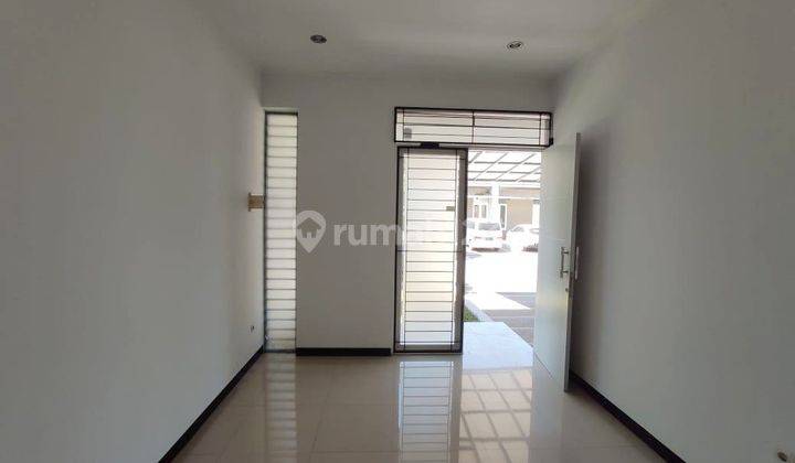 Rumah 1,5 Lantai Bagus Tki 5 Sommervile 1