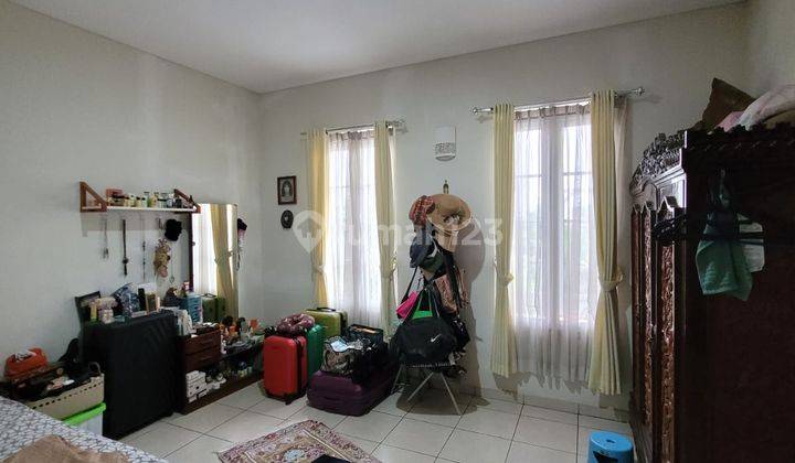 Rumah 2 Lantai Bagus di Geger Kalong, Bandung 2