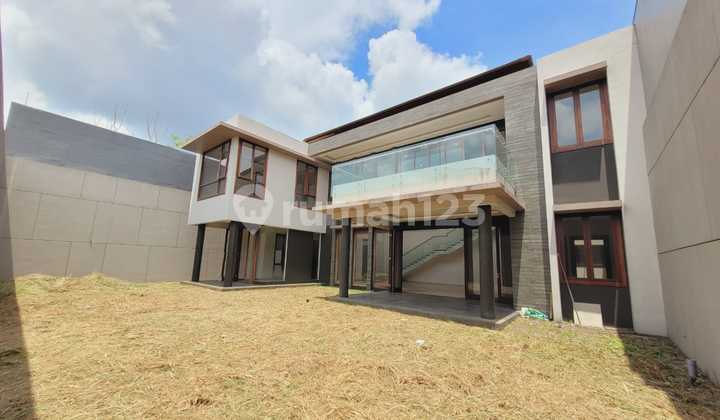 Luxury Home At Setra Duta, Bandung 2