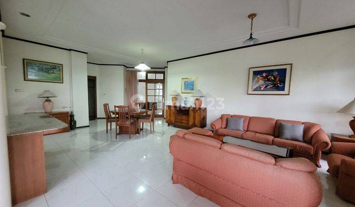 Rumah Bagus Furnished di Cipaku, Bandung 1