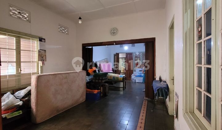 Turun Harga! Rumah Gatot Subroto Mainroad, Bandung Turun Harga! Rumah Gatot Subroto Mainroad, Bandung