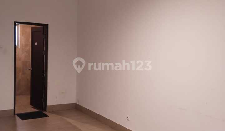 Rumah, 2 Lantai, di Kota Baru Parahyangan Tatar Ratnasasih 2