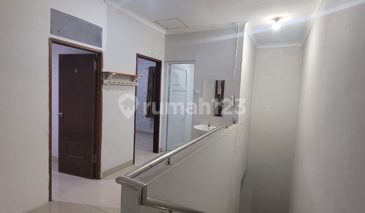 Rumah 2 Lantai Bagus Holis Regency 2