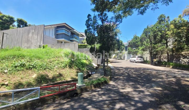 Land, in Setra Duta Good Deal