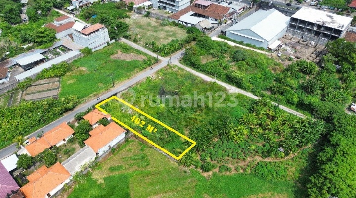 Tanah Sayap Sunset Road Seminyak, Bali