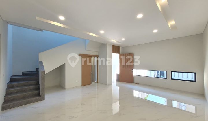 Brand New Home Setraduta Brand New Home Setraduta