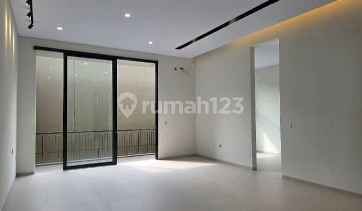 Luxury Home Xandari Summarecon Bandung