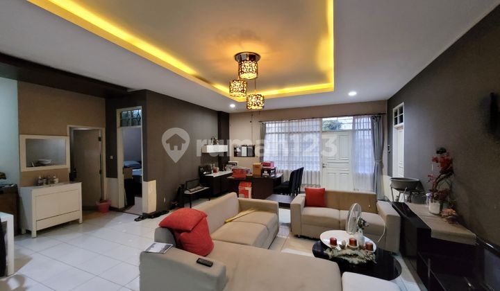 Rumah 2,5 Lantai Bagus di Sayap Kalipah Apo, Bandung