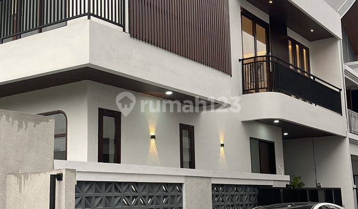 For Rent Semi Villa House on Mahendradatta Street Denpasar For Rent Semi Villa House on Mahendradatta Street Denpasar