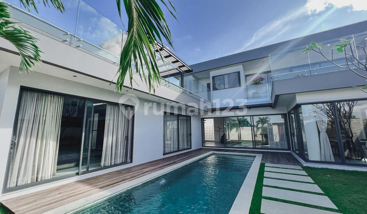Luxury Villa With Gwk & Harbor View In Jimbaran Uluwatu