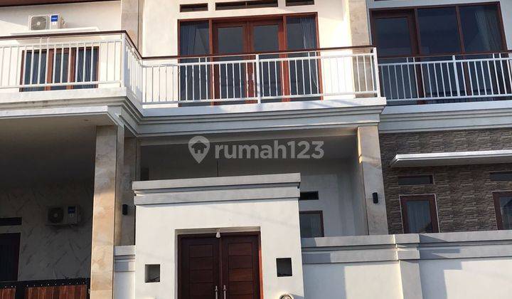 BRAND NEW VILLA FULLY FURNISHED DEKAT CANGGU 1