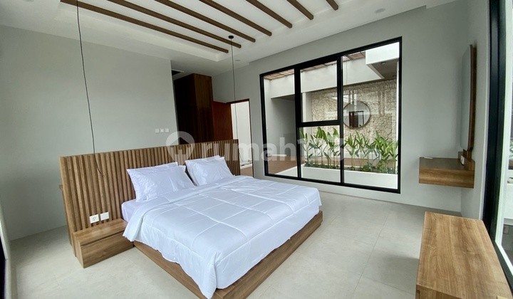 New Furnished Modern Villa with Swimming Pool | Tumbak Bayuh 2