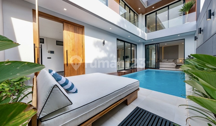 Premium Modern Villa Canggu - Fully Furnished & High-End Design