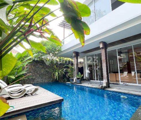 LUXURY VILLA KEROBOKAN FULLY FURNISHED DEKAT SEMINYAK 1