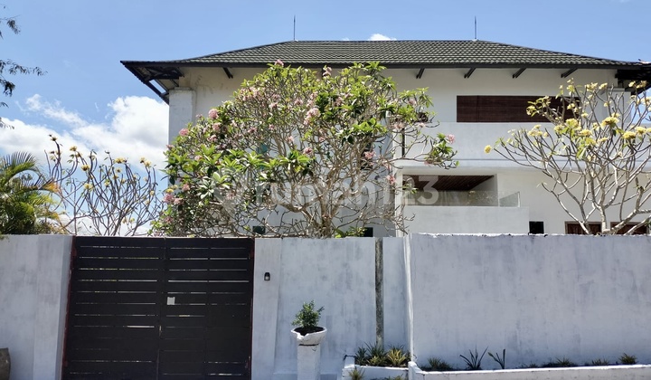 Villa Eksklusif Nusa Dua Ocean View & View Gwk - Tanah 712M²
