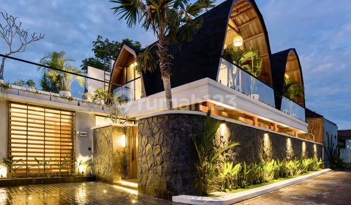 Villa Modern Tropical Baru di Umalas | 3Br Furnished Freehold