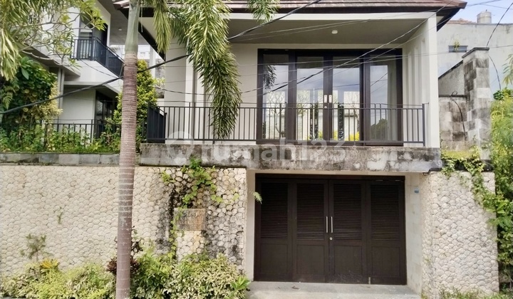 Villa Siap Huni di Taman Sakura Jimbaran - Dekat Politeknik Unud