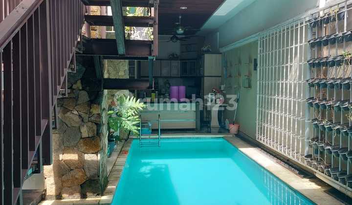 Rumah Mewah dengan Pool di Renon Fully Furnished 2