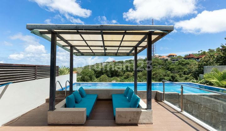 One Gate System Villa Nusa Dua With Infinity Pool