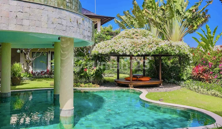 Private Resort Style 6Br Ocean View Villa For Sale In Pandawa 2