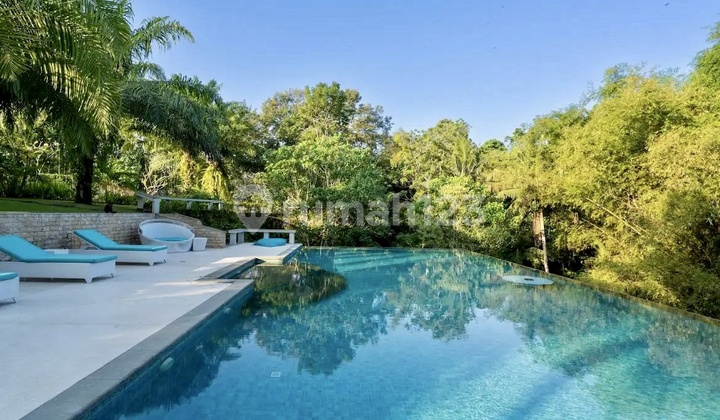 Luxury Riverside Mansion 1 Hektar di Tabanan - Infinity Pool, SHM 2
