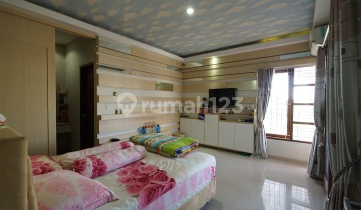 Rumah Modern Denpasar Barat Semi Furnished 2