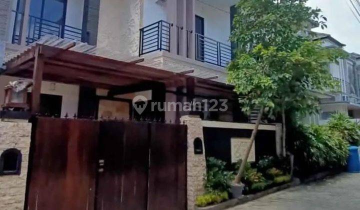 Rumah Modern Minimalis Kerobokan Kawasan Elit 1